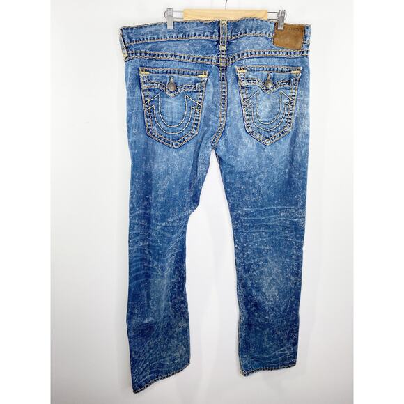 True Religion Acid Wash Distressed 100% Cotton Non Stretch Jeans Men's Size 42 - Picture 2 of 12